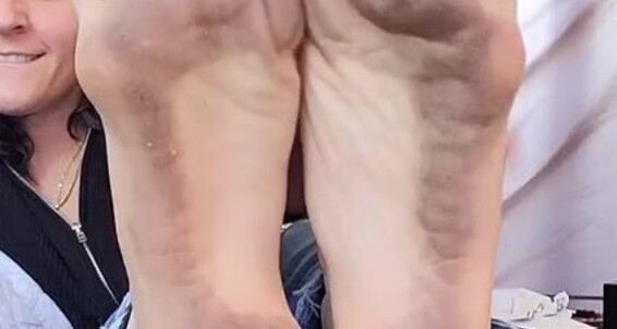 Goddess Nicole Aka Nicolesgoddesssoles Foot Fetish 01 18 2024 Onlyfans Video Show Me How Much U Like These Dirty Feet Foot Boy Show Me With Your Tongue