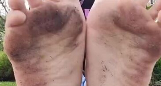 Goddess Nicole Aka Nicolesgoddesssoles Foot Fetish 07 18 2023 Onlyfans Video Clean Them Up Well Footboy I Cant Get Back In My Car With These Dirty Ass