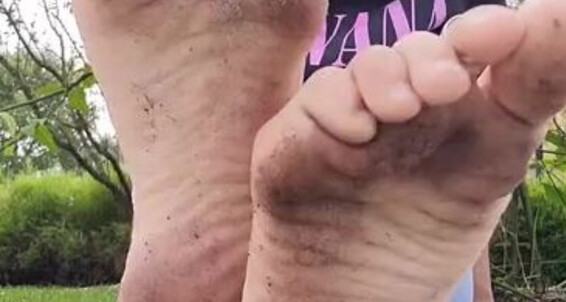 Goddess Nicole Aka Nicolesgoddesssoles Foot Fetish 07 18 2023 Onlyfans Video Clean Them Up Well Footboy I Cant Get Back In My Car With These Dirty Ass