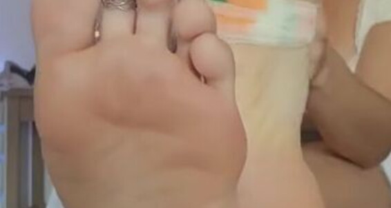 Goddess Nicole Aka Nicolesgoddesssoles Foot Fetish 09 17 2024 Onlyfans Video When Your Sisters Hot Friend Comes Over But Your Sisters Not There