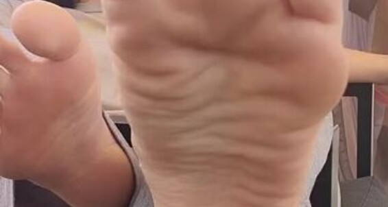Goddess Nicole Aka Nicolesgoddesssoles Foot Fetish 10 03 2023 Onlyfans Video You Want A Hit Foot Boys Hit My Blunt Between My Toes