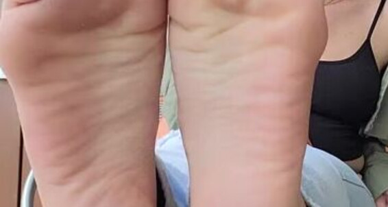 Goddess Nicole Aka Nicolesgoddesssoles Foot Fetish 11 07 2023 Onlyfans Video Hey Just Me Again Teasing Outside The Library