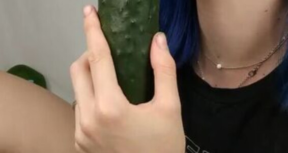 Missarcanaplus Nicknamed Missarcanaplus Onlyfans Should I Try To Deepthroat This