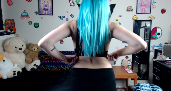 Bra & Panties, Bra Fetish, Panty Fetish, Lace/Lingerie, Silly Sluts roxxiejade huge bra and panty tryon ManyVids